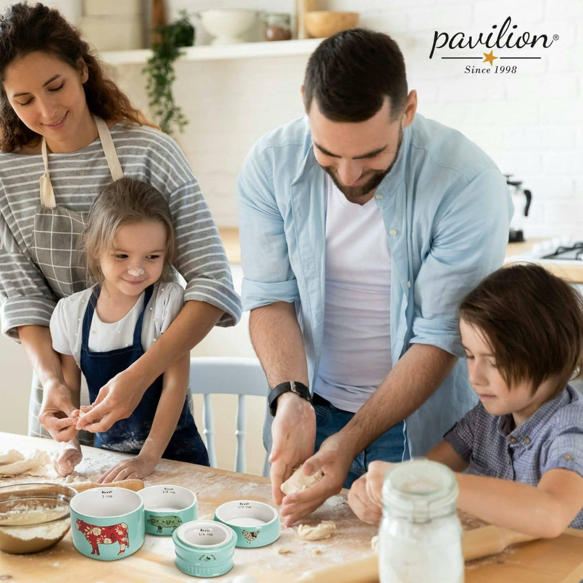 Farm Animals - 6" x 3.5" Stacked Measuring Cups